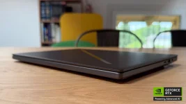ASUS ROG Zephyrus G14 2025-5.webp