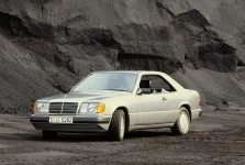 Modern klasikler Mercedes-Benz 124 serisinin Coupé'leri TechForumTR (7).webp