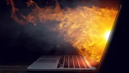Bazı oyunlarda rastgele görüntü donuyor.webp