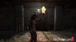 Tomb Raider oynuyorum.webp