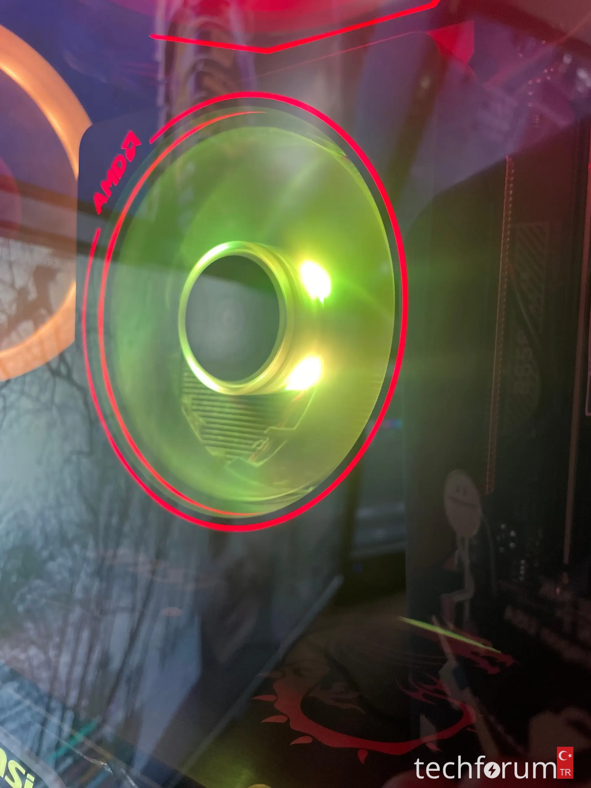 AMD Wraith Prism işlemci fanının RGB aydınlatmasında hata mı var.webp
