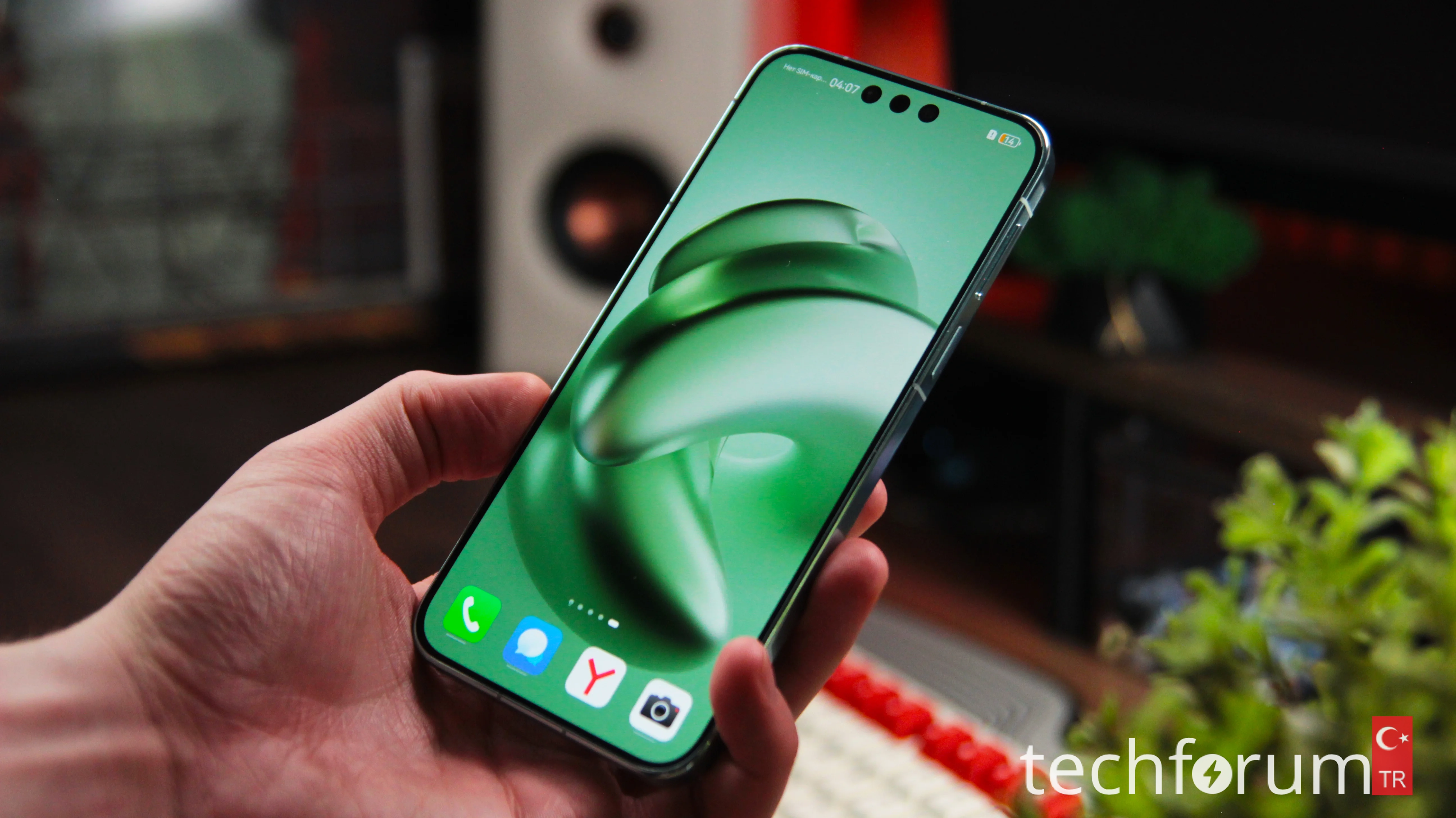 HUAWEI Mate 80 Pro Akıllı Telefon İncelemesi TechForumTR CyberTurk (12).webp