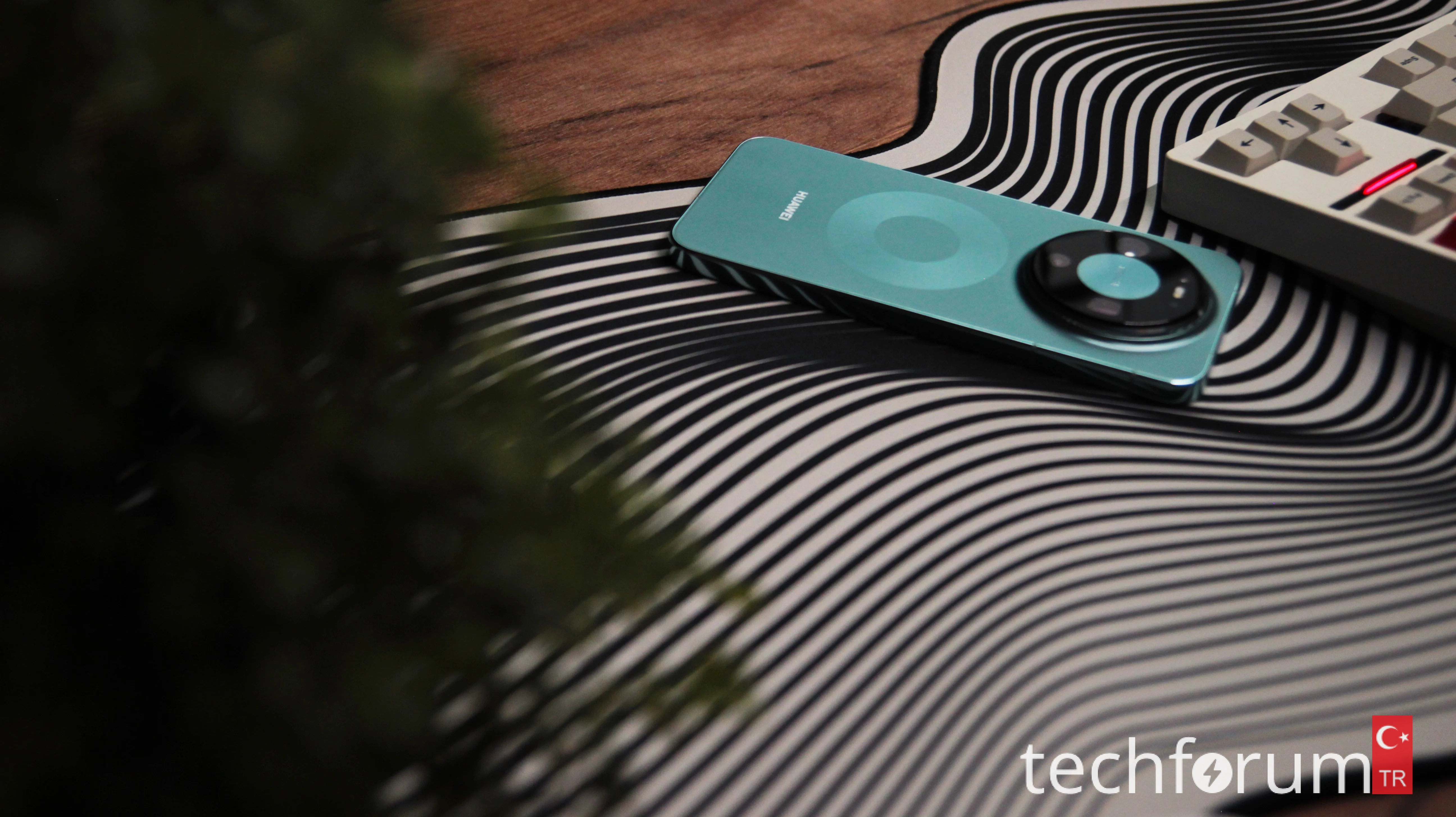 HUAWEI Mate 80 Pro Akıllı Telefon İncelemesi TechForumTR CyberTurk (8).webp