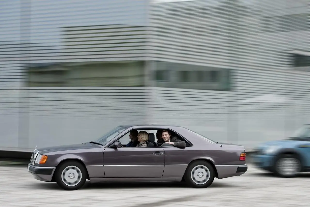 Modern klasikler Mercedes-Benz 124 serisinin Coupé'leri TechForumTR (5).webp