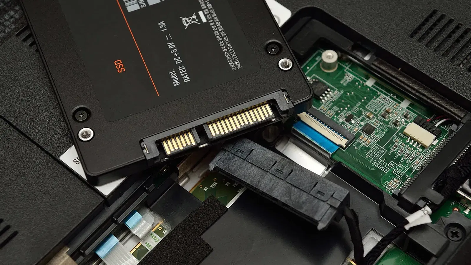 SSD'lerde Depolamanın Geleceği 1 Petabayt.webp
