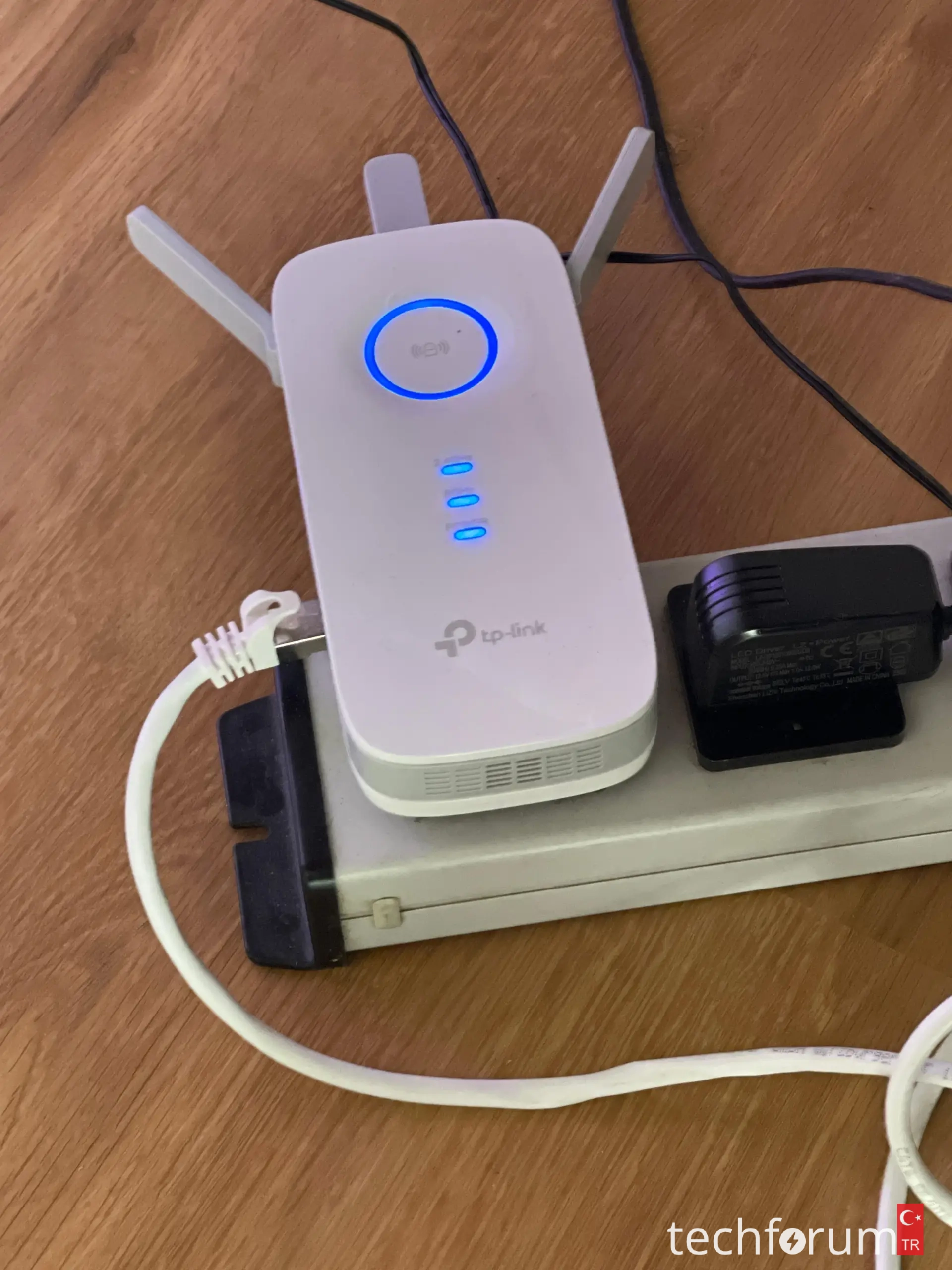 TP-Link sinyal güçlendirici