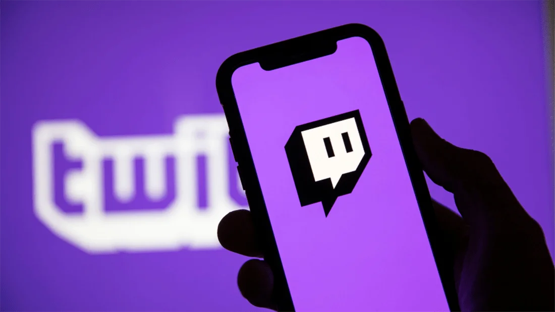 Twitch'e geri sarma ve dikey görünümler geliyor!